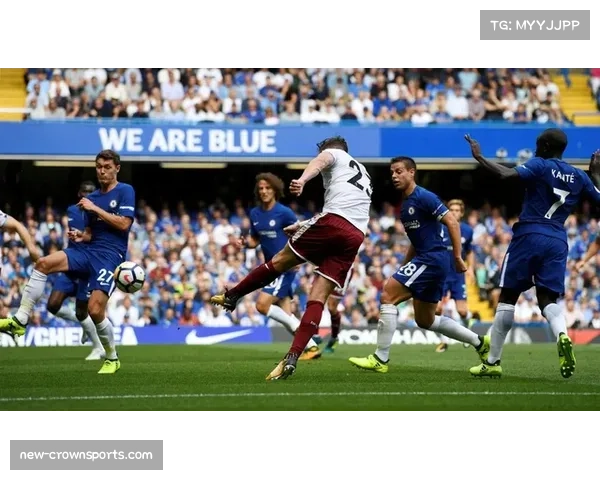 切尔西十人应战伯恩利：少打一人情况下的战术调整与防守组织效率